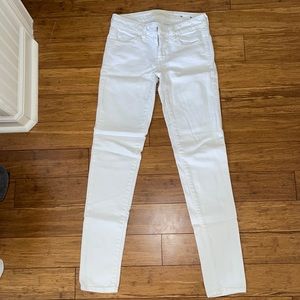American Eagle White Skinny Jeans